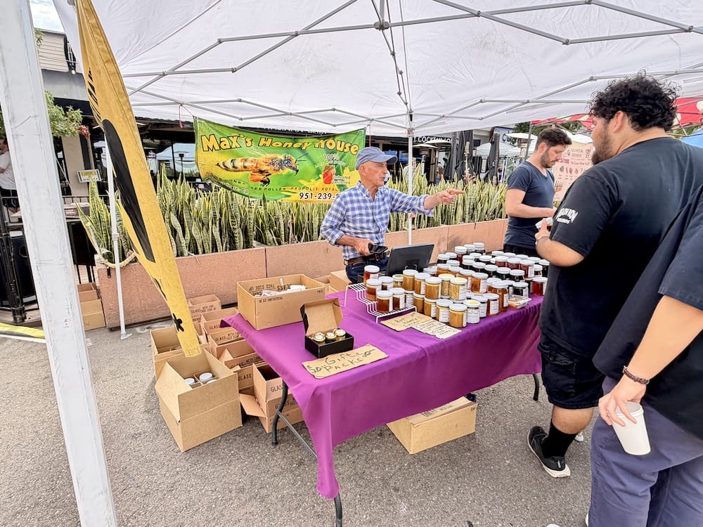 farmers market honey